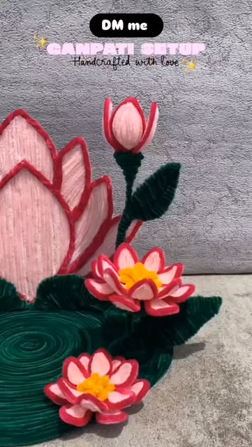 Crochet lotus Ganapathi setup by Naa Cheti Kala