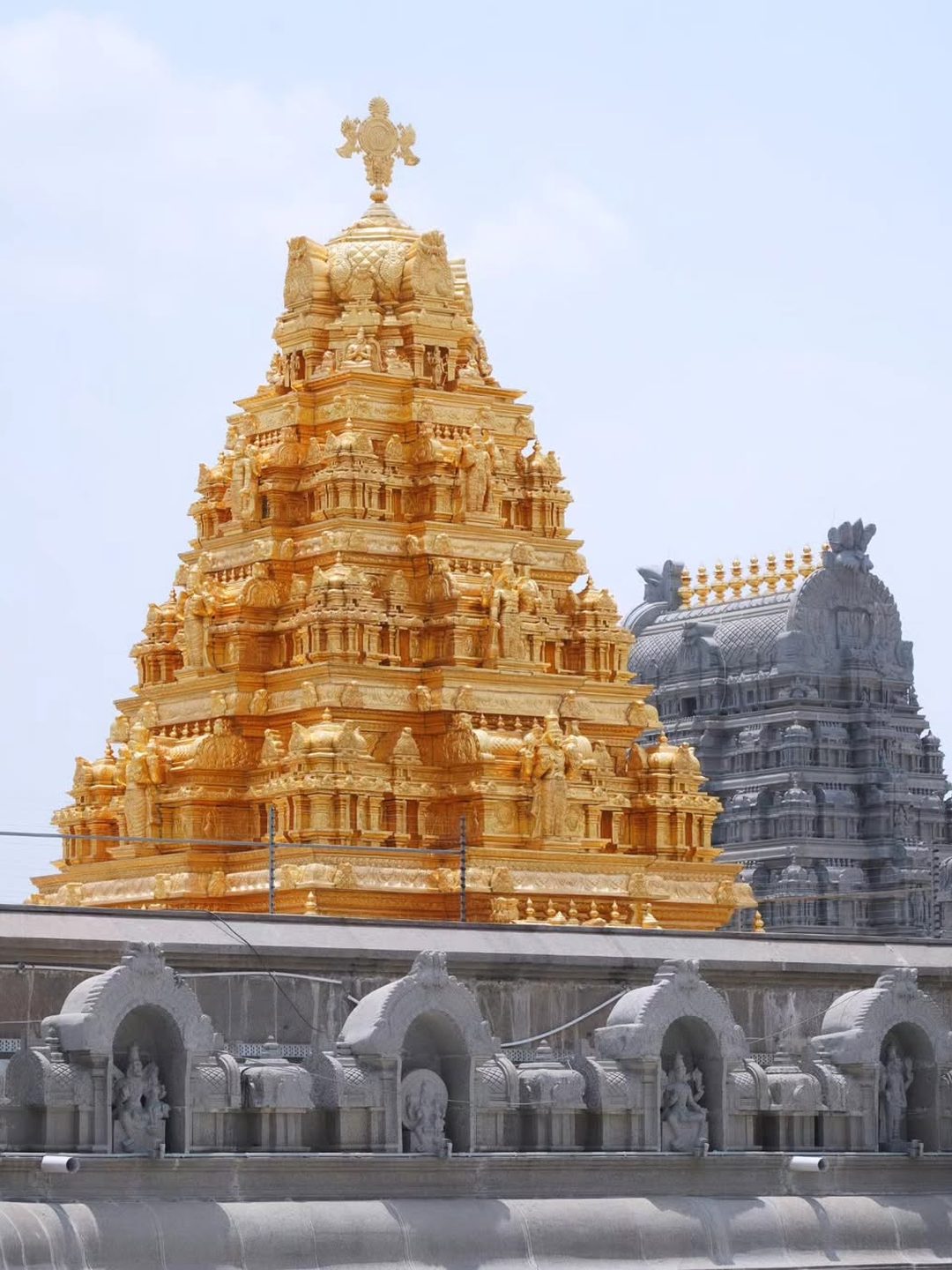 Golden vimana of Yadagirigutta temple