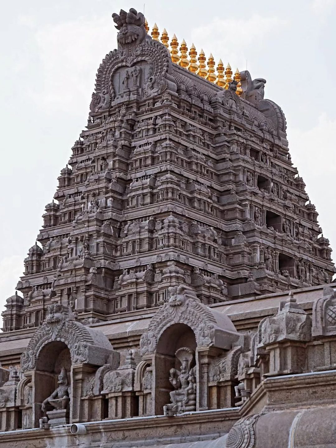 Carved temple tower, Yadagirigutta